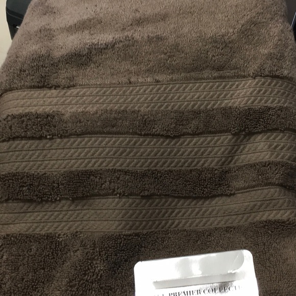 HOTEL PREMIER COLLECTION OVERSIZED BATH TOWEL - Picture 2 of 2